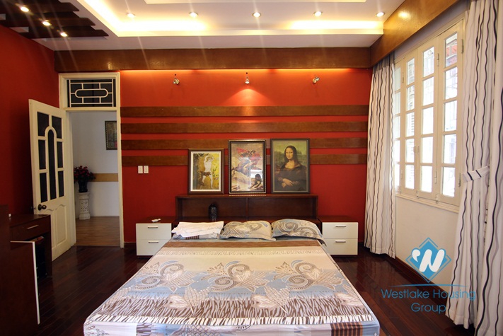 Cozy and quality 04 bedrooms house for rent in Ba Dinh district 